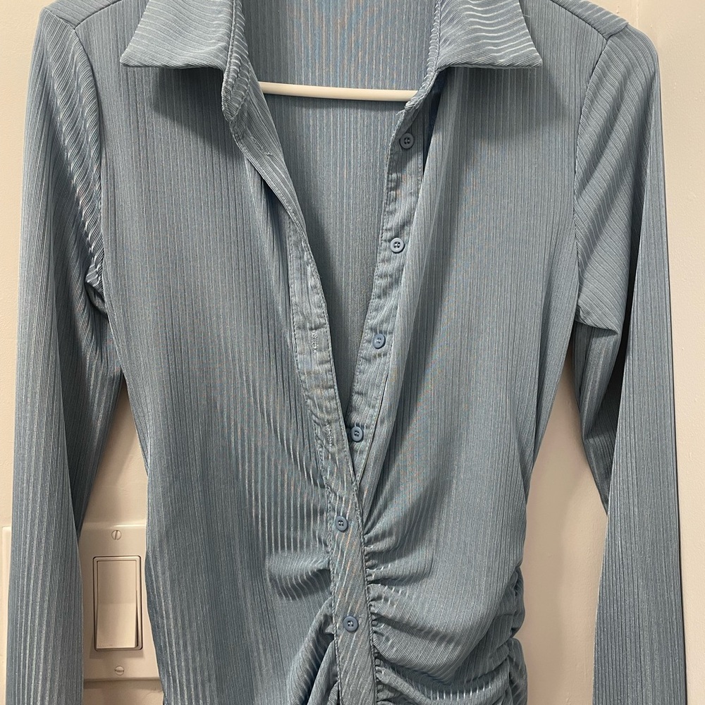 Button front Ruched Ribbed-Bodycon Dress - Picture 6 of 7